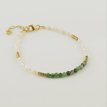 Ασημένιο βραχιόλι με ζοϊσίτη από μαργαριτάρια και ρουμπίνια